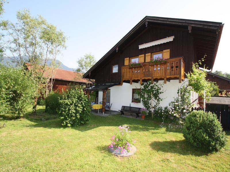 Bachbauernhof Apartment Bayerisch Gmain Bagian luar foto