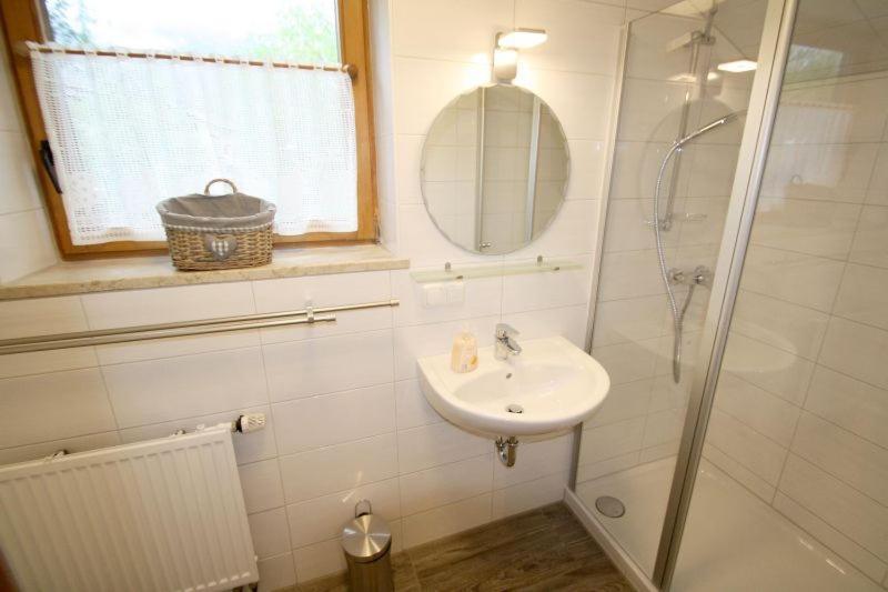 Bachbauernhof Apartment Bayerisch Gmain Bagian luar foto